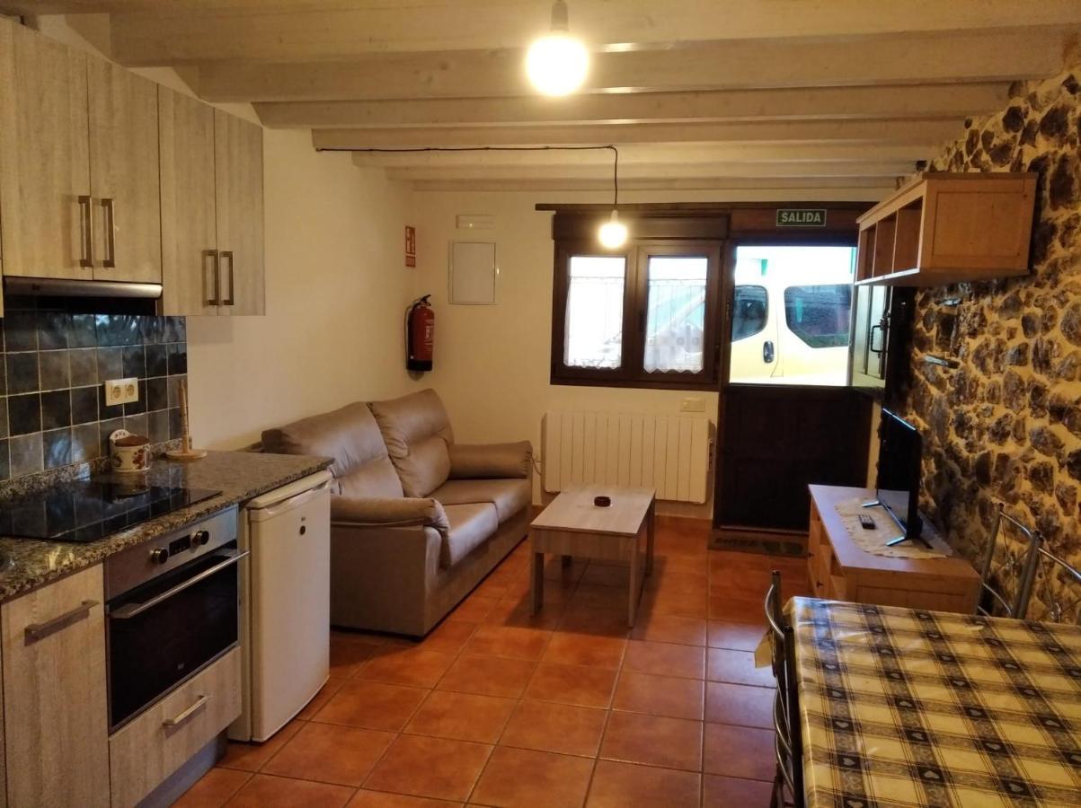 Apartamento Alba Villa Infiesto Eksteriør bilde